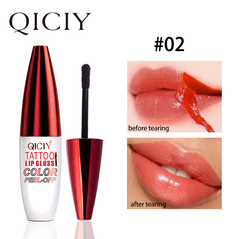 4-color tear off lip gloss is easy to color, moisturizes and lasts for a long time without sticking to the cup tear off lip gloss